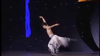 爱与舞蹈,爱在旋律中绽放