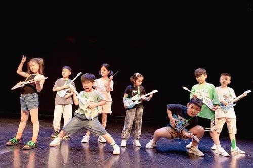 摇滚营,青春热血的摇滚音乐之旅